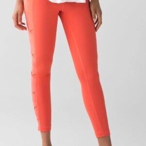 $118 NWT LULULEMON RISE AND FLOW PANT  Size 4